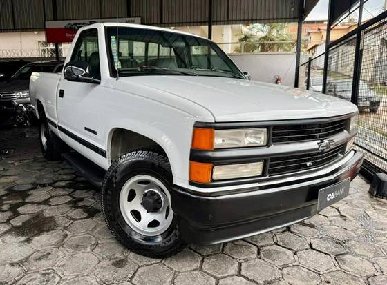 CHEVROLET SILVERADO 4.1 MPFI 4X2 CS 18V GASOLINA 2P MANUAL